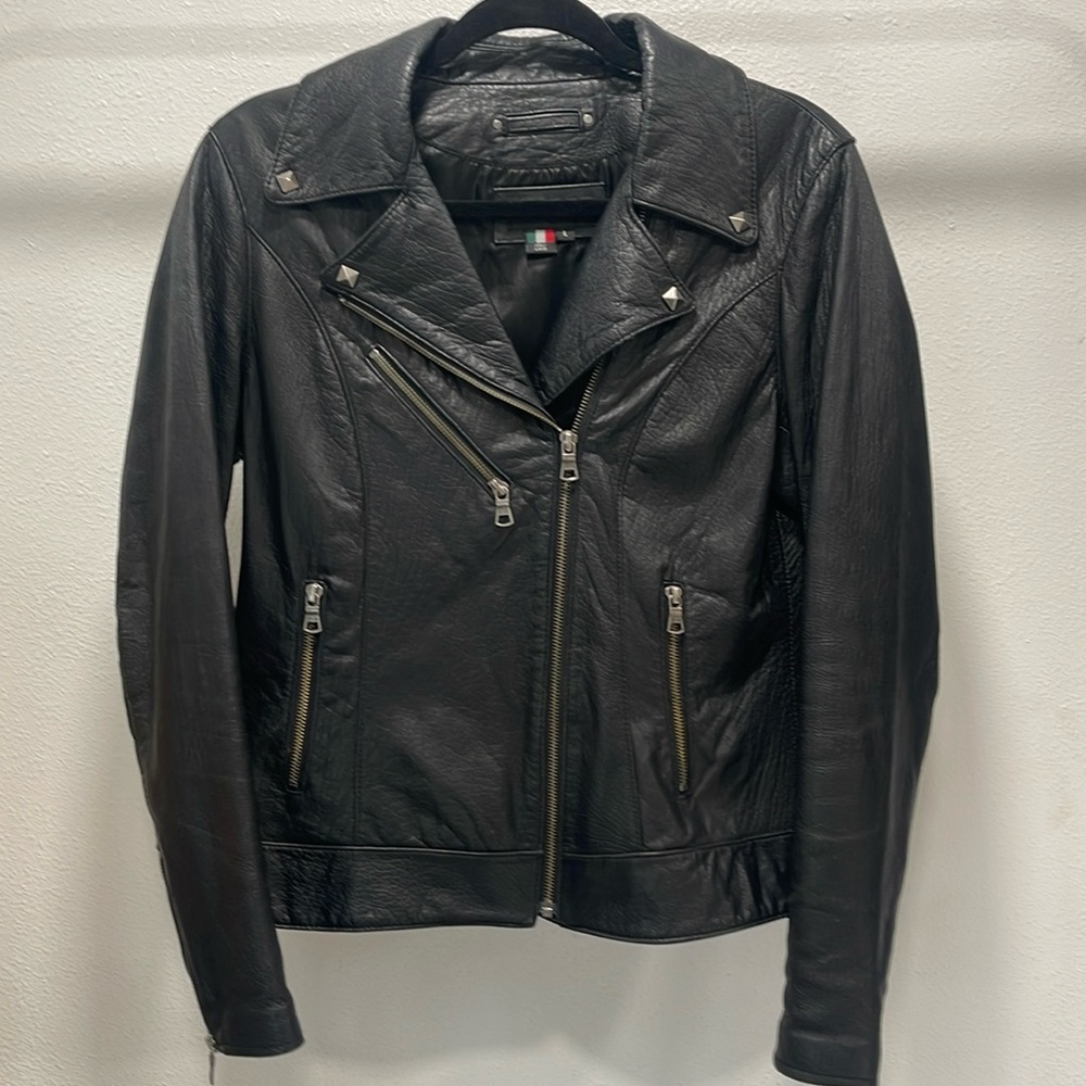 Tanner's Avenue Black Leather Jacket